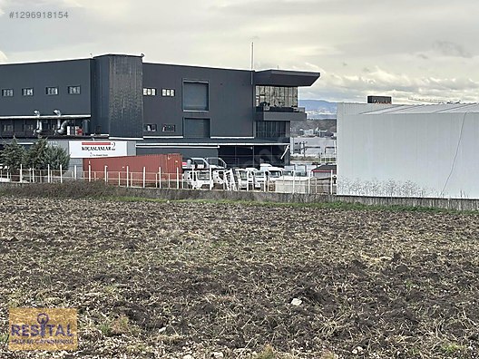 BAŞKÖY,de İZMİR YOLUNA YAKIN 3000 m2 SANAYİ İMARLI ARSA