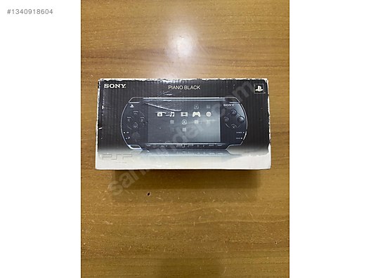 Sony PSP 2004 Slim Piano Black Kutulu Modlu 64GB + UMD on