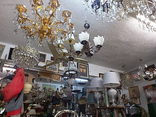 Used & Brand New Items / Antique / Lighting