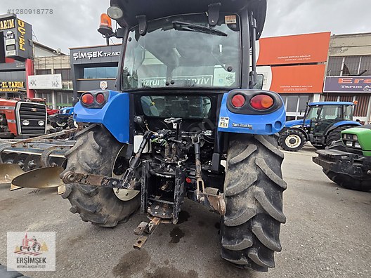 Machinery / Agricultural Machines / Tractors / New Holland / TT4.55