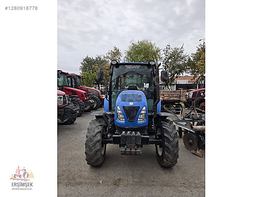 Machinery / Agricultural Machines / Tractors / New Holland / TT4.55