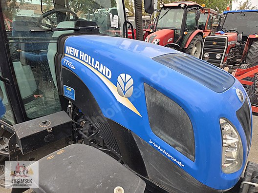 Machinery / Agricultural Machines / Tractors / New Holland / TT4.55
