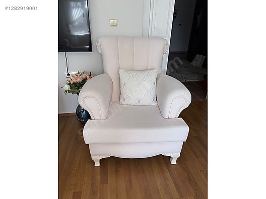 Used & Brand New Items / Home Decor / Furniture / Den & Living Room / Living Room Furniture