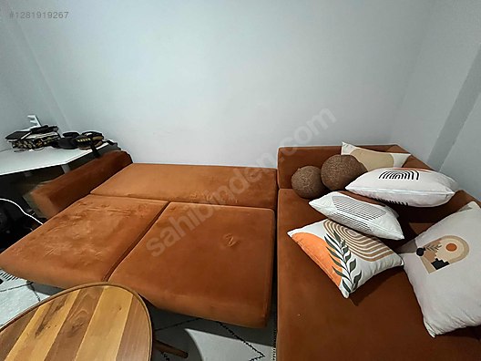 Used & Brand New Items / Home Decor / Furniture / Den & Living Room / Corner Set