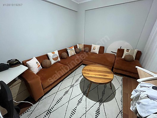 Used & Brand New Items / Home Decor / Furniture / Den & Living Room / Corner Set