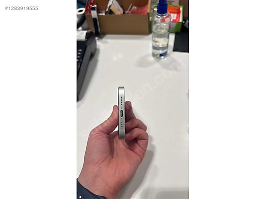 Used & Brand New Items / Cell Phones & Accessories / Cell Phones / Apple / iPhone 16e