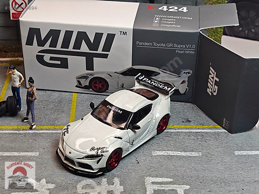 Mini GT Pandem Toyota GR Supra V1.0 Pearl White - 424 at