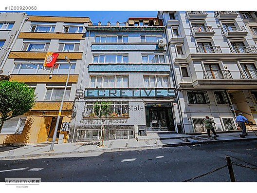 ŞİŞLİ PERİHAN SOKAK BALKONLU SATILIK 4+1 #1260920068