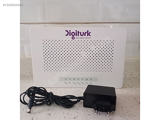 ZTE ZXHN H168A 4 Port 1200 Mbps 2.4Ghz 5GHz VDSL 2 Modem on