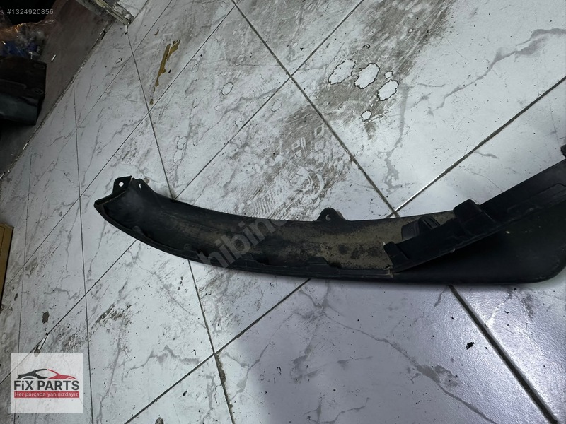 Ford Focus Tampon (Ön)