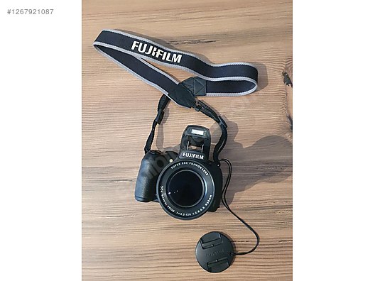 Fujifilm FinePix HS25EXR Kompakt Dijital Fotoğraf Makinesi