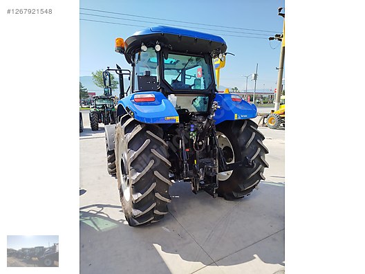 Machinery / Agricultural Machines / Tractors / New Holland / TR5.100