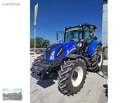 Machinery / Agricultural Machines / Tractors / New Holland / TR5.100