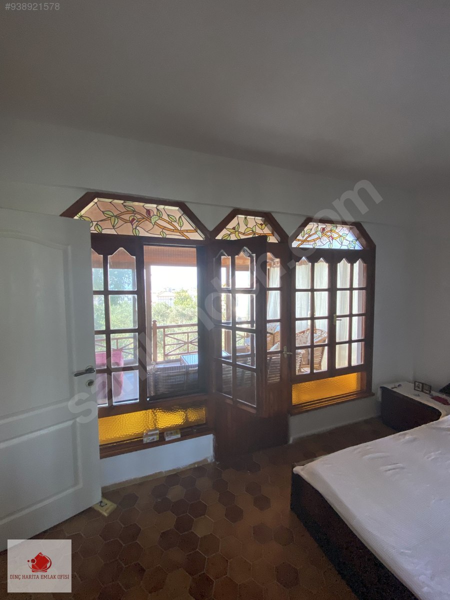 AVŞA ADASINDA DİNÇ HARİTA EMLAK�TAN SATILIK MÜSTAKİL EV Satılık