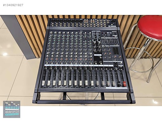 YAMAHA EMX 5000 2X500W ÇİFT EFEKT SÜPER TEMİZLİTE POWERMİXER on