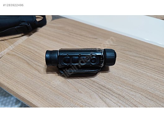 Used & Brand New Items / Cameras & Photographic Equipment / Binoculars