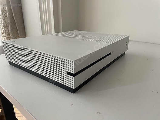 İkinci El ve Sıfır Alışveriş / Oyunculara Özel / Oyun Konsolu / Xbox One S