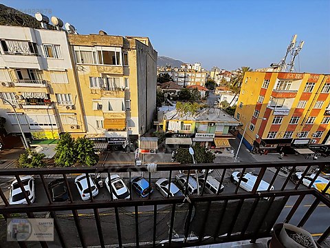 Şehrin merkezinde. KUPON DAİRE