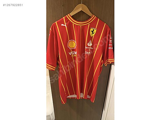 Puma XL Beden Kırmızı Sıfır Yaka Tişört sahibinden.com'da - 1267922851
