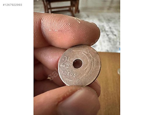 Cumhuriyet Dönemi / 1948 Ortası delik 2 1/2 kuruş tertemiz