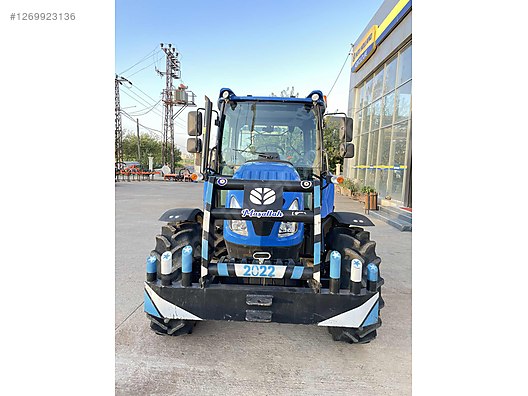 Machinery / Agricultural Machines / Tractors / New Holland / T4.70S