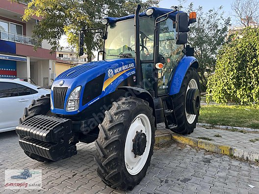 Machinery / Agricultural Machines / Tractors / New Holland / TD110D