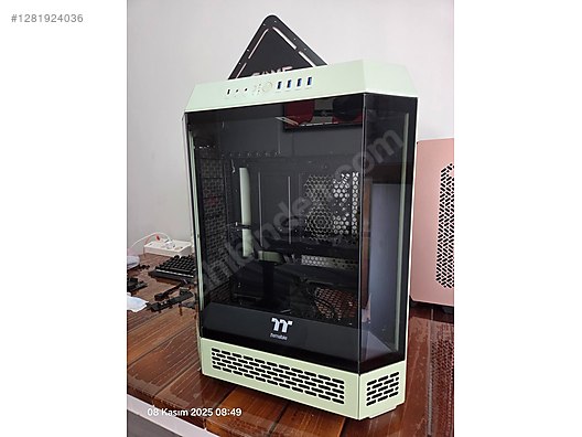 Used & Brand New Items / Computers / Desktops / Desktop Components / Cases