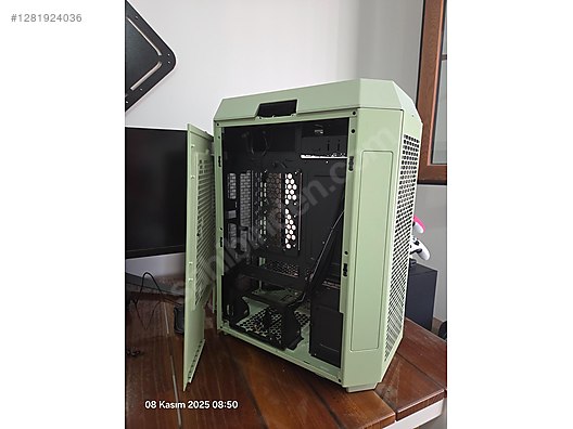 Used & Brand New Items / Computers / Desktops / Desktop Components / Cases