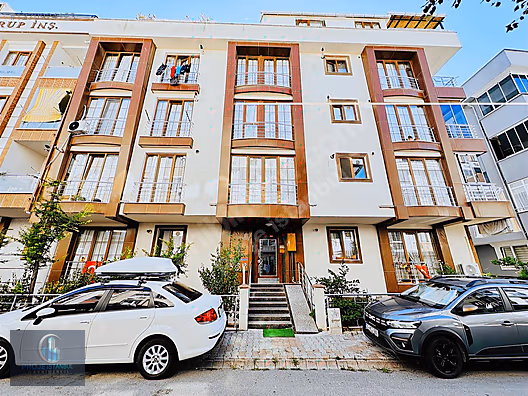 ÇEKMEKÖY'DE ÖZEL BAHÇELİ SATILIK 2+1 DAİRE #1270924123