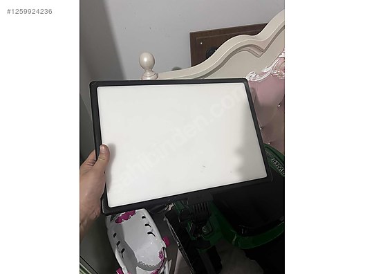 Used & Brand New Items / Cameras & Photographic Equipment / Studio / Photo Studio / Continuous Lighting