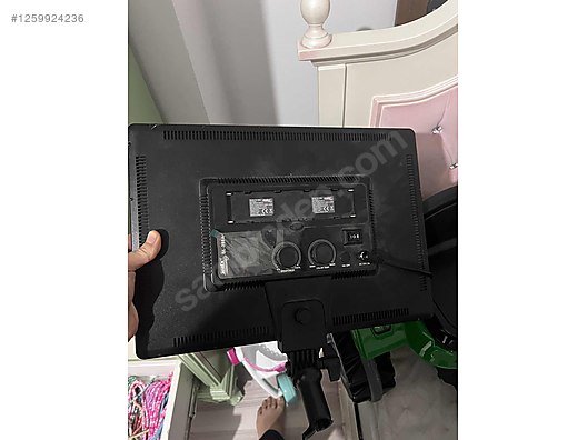 Used & Brand New Items / Cameras & Photographic Equipment / Studio / Photo Studio / Continuous Lighting