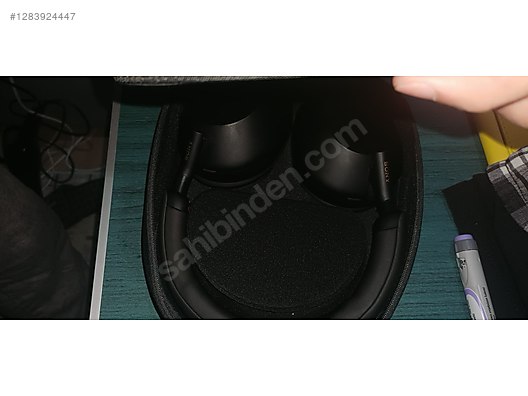 Used & Brand New Items / Computers / Peripherals / Headphones & Microphones