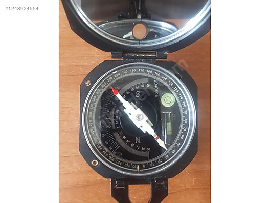 Used & Brand New Items / Cameras & Photographic Equipment / Binoculars