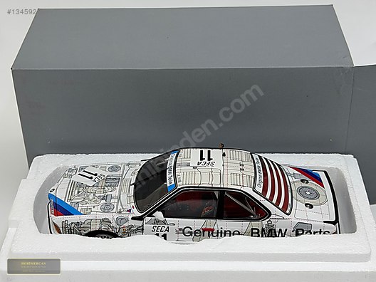Autoart Diecast Model 1:18 BMW Araba - 1345924677