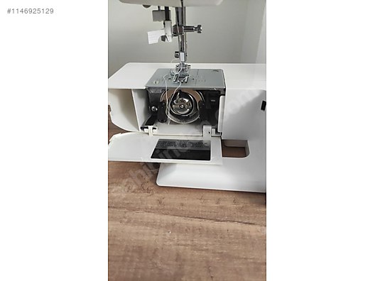 Singer 1512 Promise II Sewing Machine - White