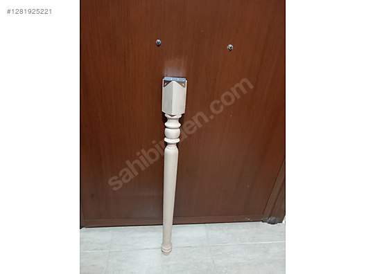 Used & Brand New Items / Home Decor / Furniture / Dining Room / Tables