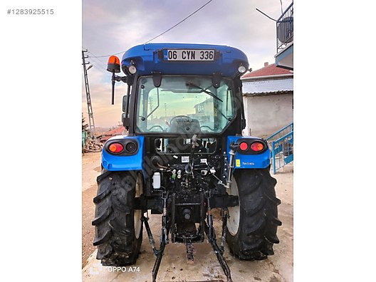 Machinery / Agricultural Machines / Tractors / New Holland / T4.70S