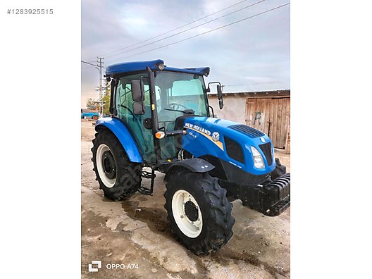 Machinery / Agricultural Machines / Tractors / New Holland / T4.70S