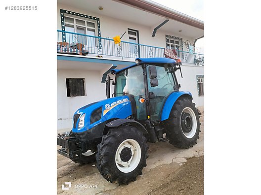 Machinery / Agricultural Machines / Tractors / New Holland / T4.70S