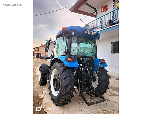 Machinery / Agricultural Machines / Tractors / New Holland / T4.70S