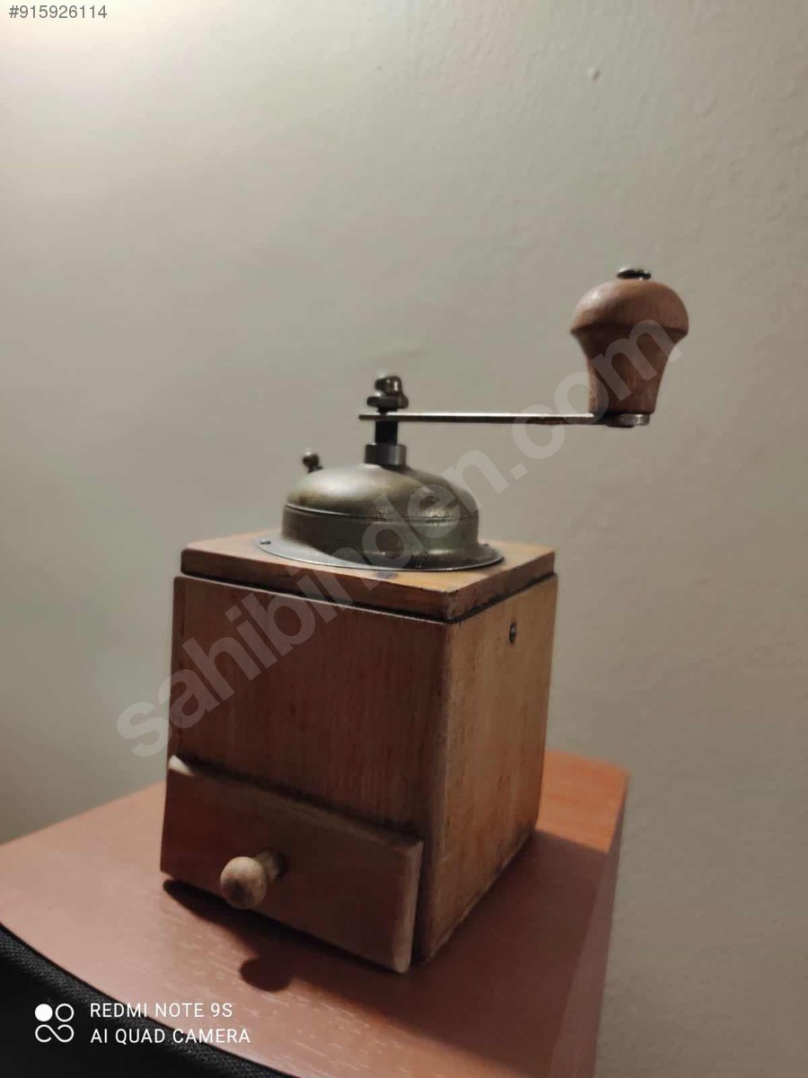 Antika Ahşap Kahve Değirmeni… 915926114