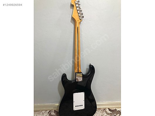 İkinci El ve Sıfır Alışveriş / Müzik / Müzik Aletleri / Telli Çalgılar / Gitar / Elektro