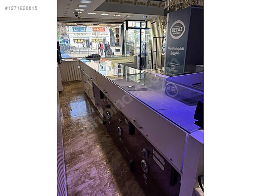 Machinery / Industrial / Shelving Systems & Product Displays / Wholesale Lots