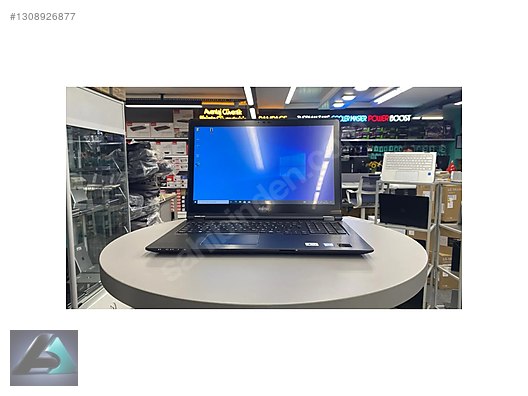 Fujitsu / Fujıtsu LifeBook U759 i7 8565U 8Gb 256Gb M2 Dokumatik15 