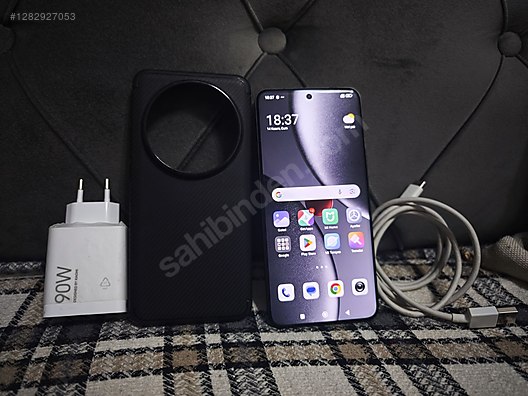 Used & Brand New Items / Cell Phones & Accessories / Cell Phones / Xiaomi / 15 Ultra