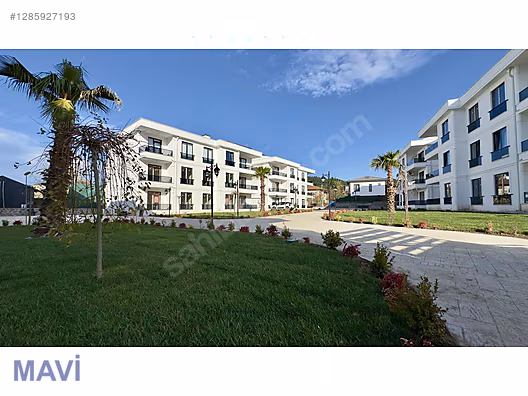 REMAX MUSTAFA ÖZ 3+1 Lüks Site İçi Y. Isıtma 2 Ebev. Bany. Havuz #1285927193