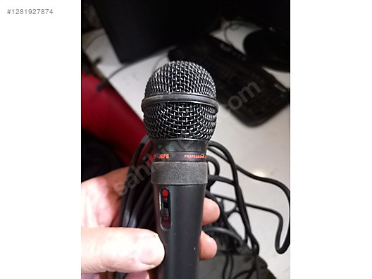 Used & Brand New Items / Computers / Peripherals / Headphones & Microphones