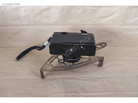 Used & Brand New Items / Cameras & Photographic Equipment / Analogue Film Cameras / 35 mm SLR / Revueflex