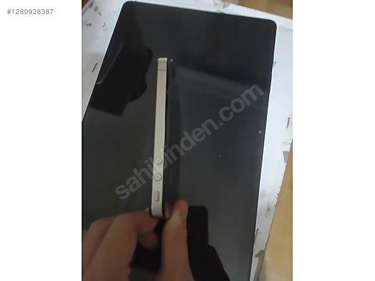 Used & Brand New Items / Cell Phones & Accessories / Cell Phones / Apple / iPhone 4S