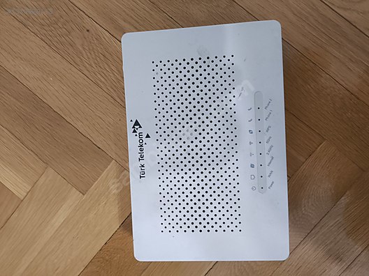 ZTE ZXHN H298A 4 Port Kablosuz Fiber Modem Türk Telekom on